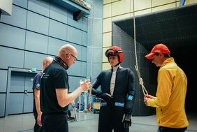 Windkanaltraining Skispringen (Foto: IAT/Patrice Marker) Windkanaltraining Skispringen (Foto: IAT/Patrice Marker)